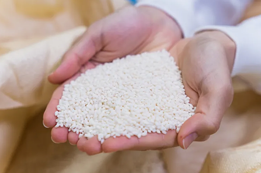 Rice grains used in Japanese rice crackers